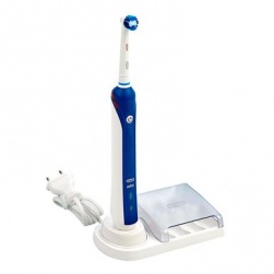 Зубная щетка BRAUN Oral-B Professional Care 3000 (D20) [81317991]